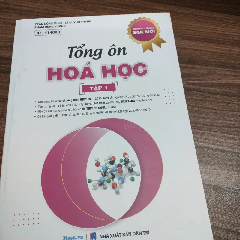 Com bo 2 tập Sách tổng ôn môn hoá . Nội dung bám sát chương trình gdpt 719863