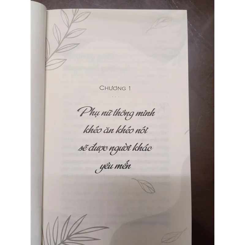 Đừng chỉ đẹp mà không hiểu chuyện - Có bookmark - Sách cũ 642937