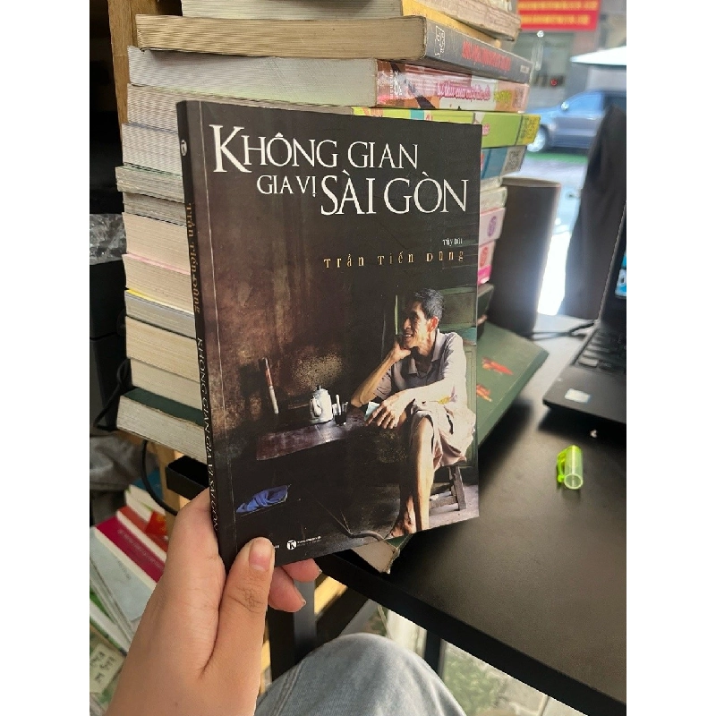 Không gian gia vị Sài Gòn - Trần Tiến Dũng 363089