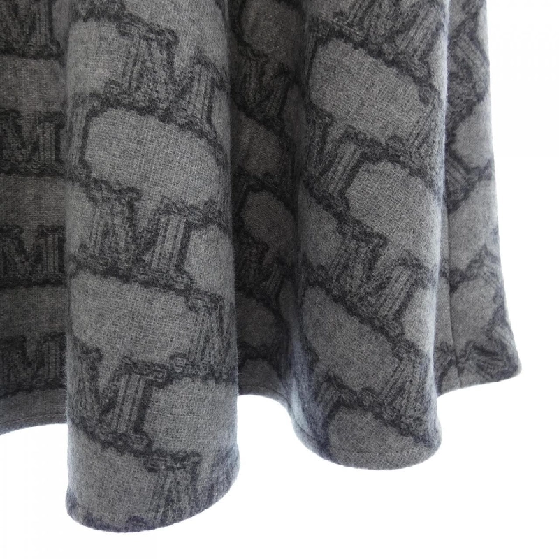 Max Mara 473604 Váy 628681