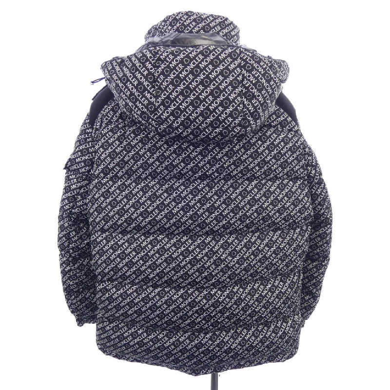 Áo khoác lông vũ MONCLER 640148