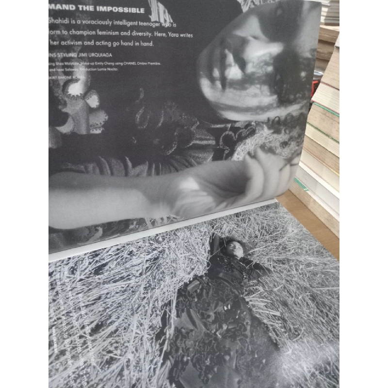 All the world's a stage and everyone's a player - The acting up issue no.349 1029331