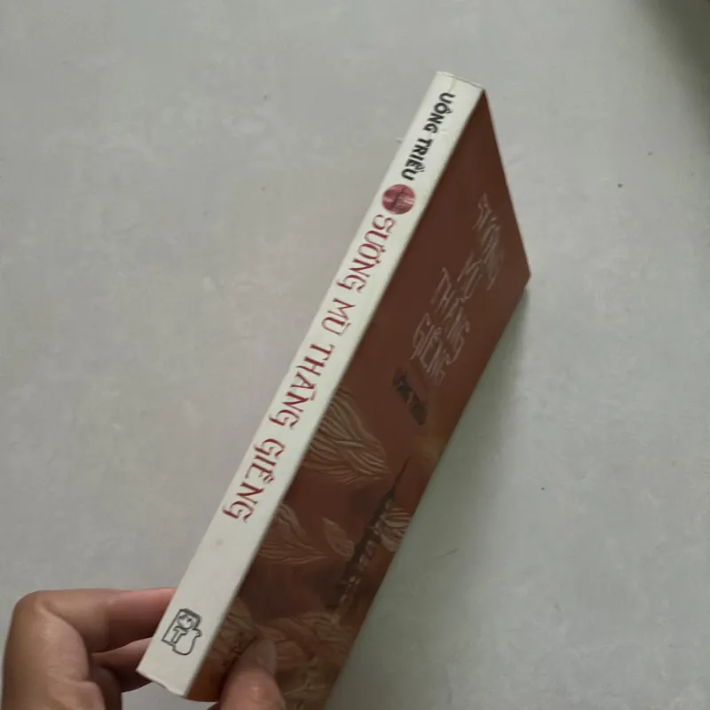 Sương mù tháng giêng - Uông Triều (t01) 750620