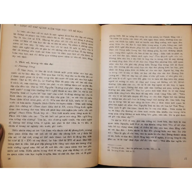 Lí luận văn học - Nhiều tác giả 719693