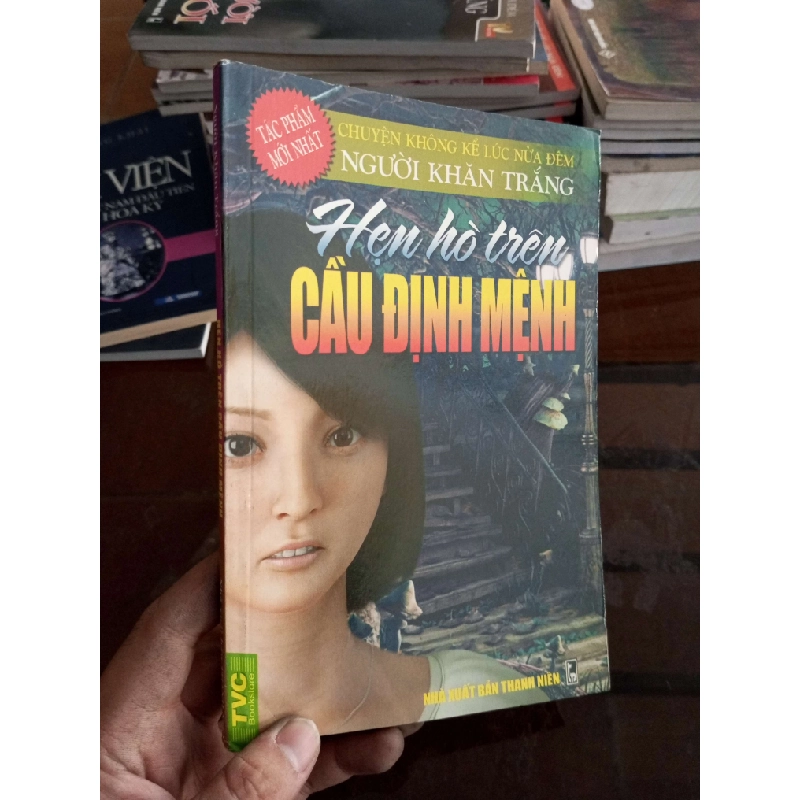 Hẹn hò trên cầu định mệnh - Người Khăn Trắng (Truyện kinh dị) VAVO1304-A0 1012256