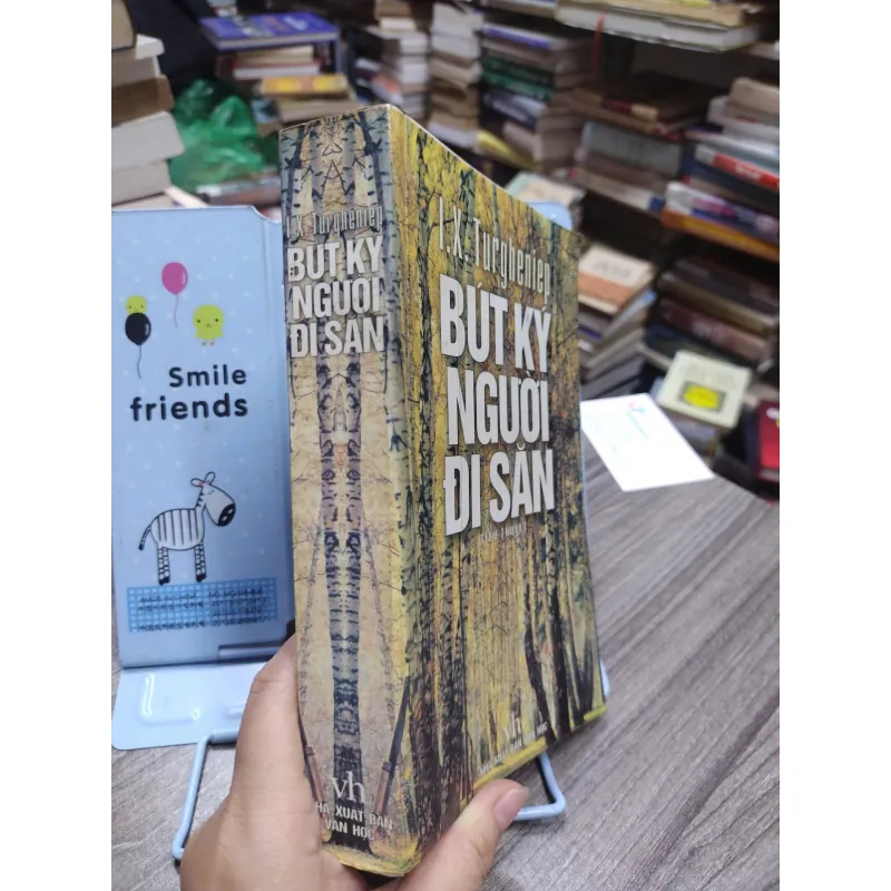 Sách: Bút ký người đi săn (A3) 594809