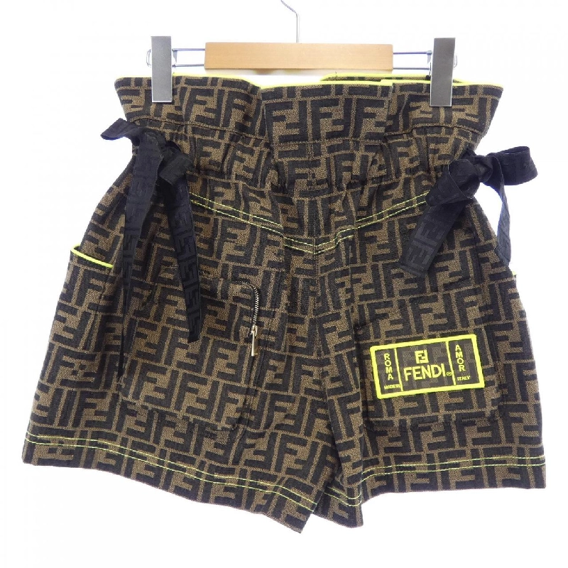 Quần short FENDI FR6195 A6XU - Hàng hiệu Chính hãng 817472