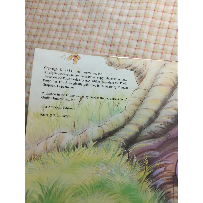 DISNEY’S POOH: HOW TO CATCH A HEFFALUMP • Picture Book 763808