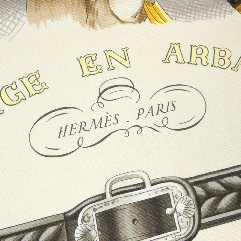 Khăn quàng cổ Hermès ATTELAGE EN ARBALETE Carre 001554S 626300
