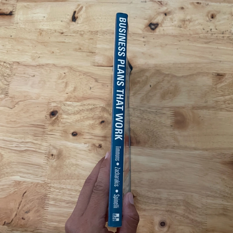 II Business Books: Business Plans That Work _ A Guide For Small Business - 2004 472382
