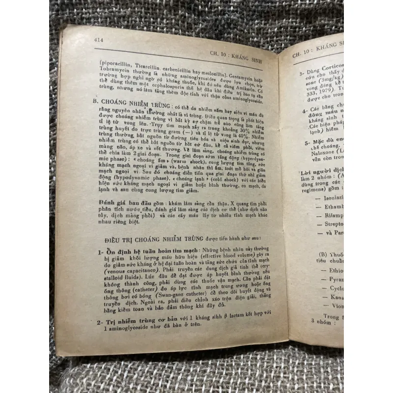 Sổ tay điều trị nội khoa 2, sách Dịch từ tiếng Anh, hơn 400 trang  1010007