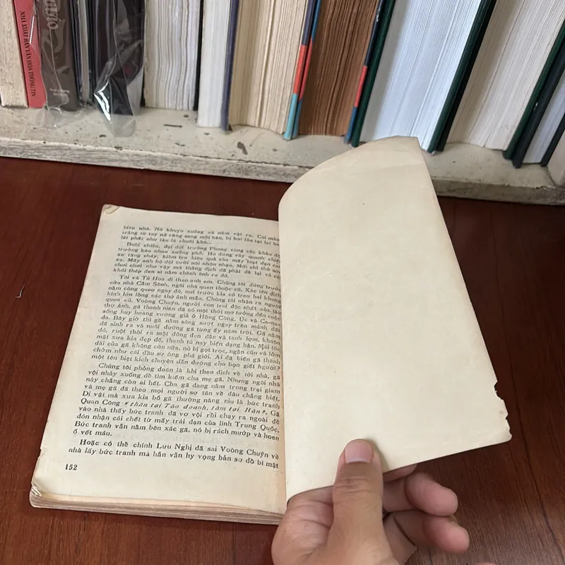 II Tiểu Thuyết Phản Gián: Thị Xã Vùng Biên - Mai Ngữ - 1987 595966