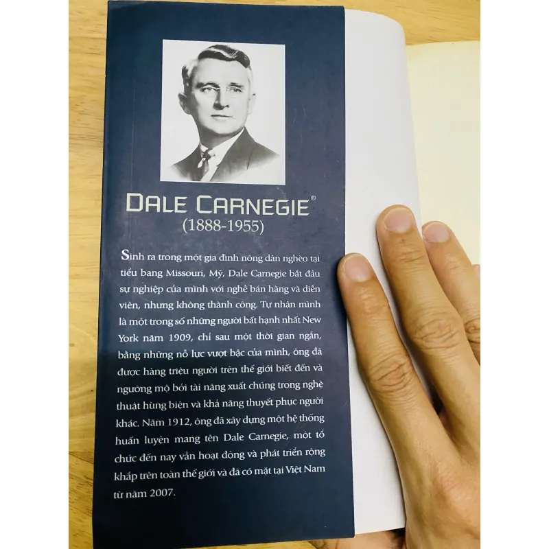 ĐẮC NHÂN TÂM - Cuốn sách hay nhất mọi thời đại đưa bạn đến thành công - Dale Carnegie 751114