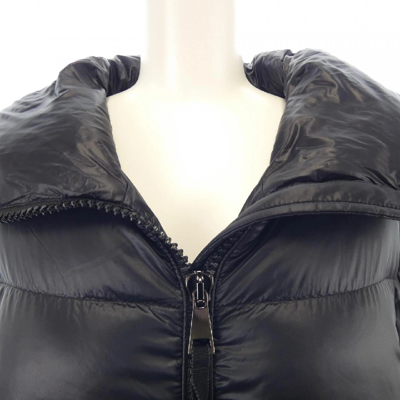 Áo khoác lông vũ MONCLER BANDAMA 631474