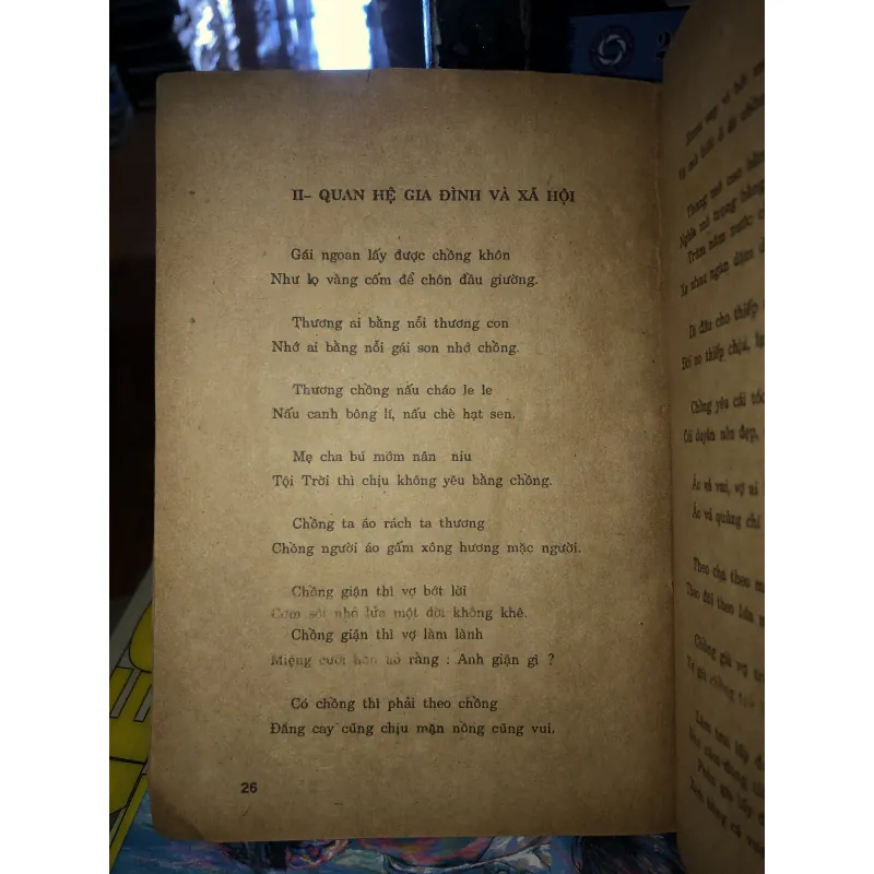 Ca dao Việt Nam - GS. Đinh Gia Khánh 992817