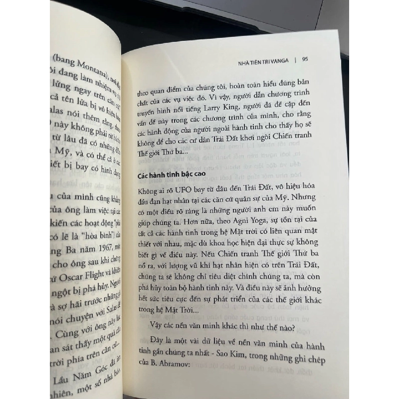 Nhà tiên tri Vanga và vũ trụ huyền bí  - Anna Marianis 793025