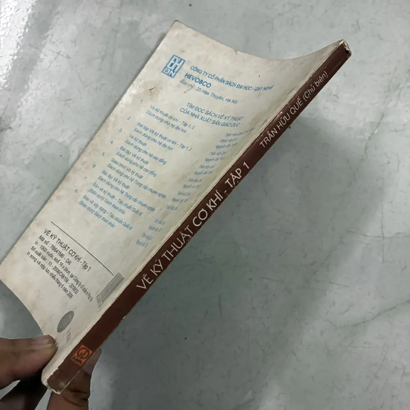 Vẽ kỹ thuật cơ khí (Tập 1) 1012969