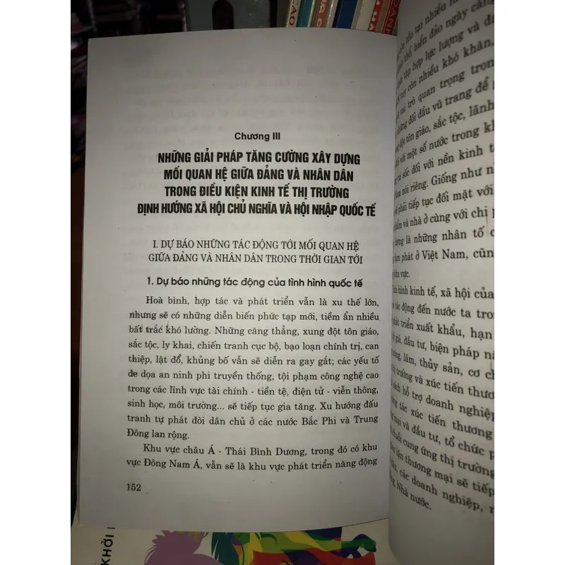 Tăng cường mối quan hệ gữa Đảng và nhân dân trong thời kỳ mới - Nguyễn Thế Trung 703643
