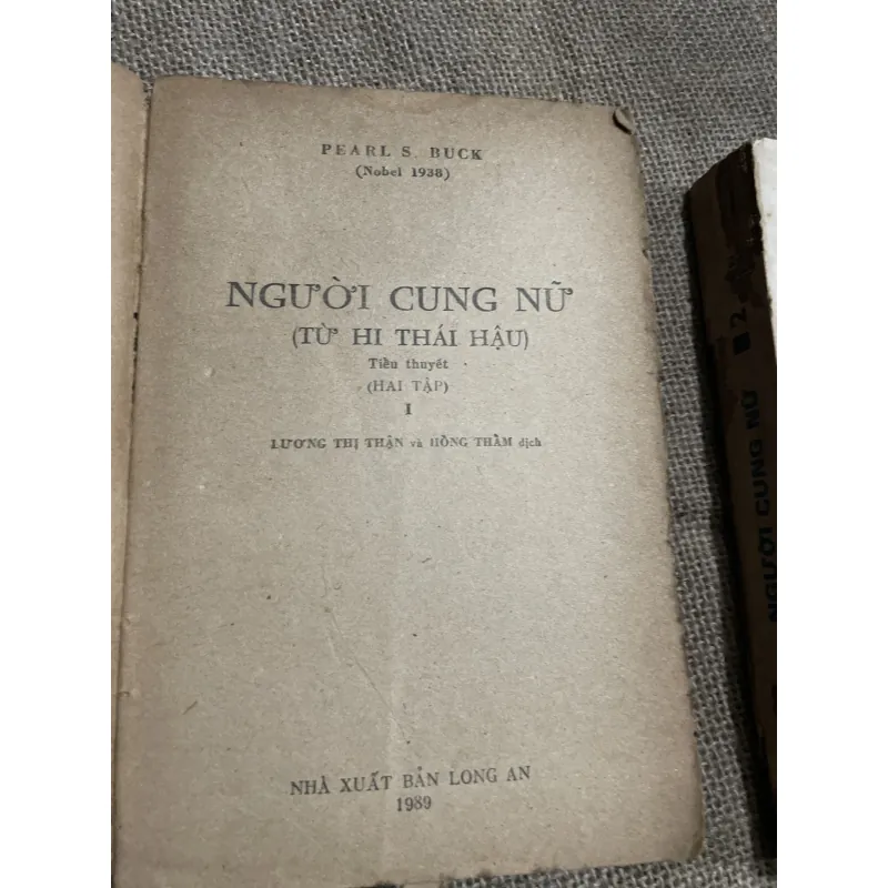 Người cung nữ - Nobel 1938  797065