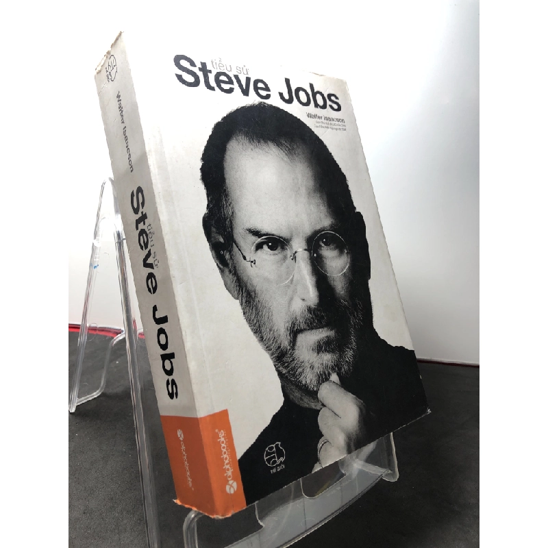 Tiểu sử Steve Jobs 2013 mới 85% bẩn nhẹ , ố nhẹ Walter Isaacson HPB3108 KHOA HỌC ĐỜI SỐNG 350304