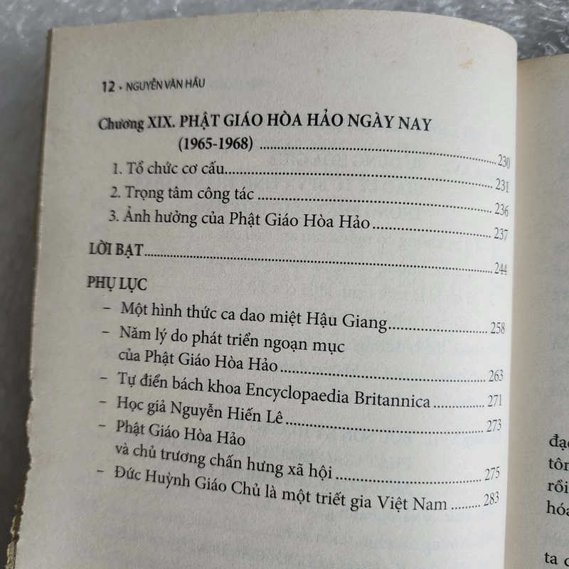 Nhận thức Phật giáo Hòa Hảo | Nguyễn Văn Hầu | xước ít mép sách như hình 469343