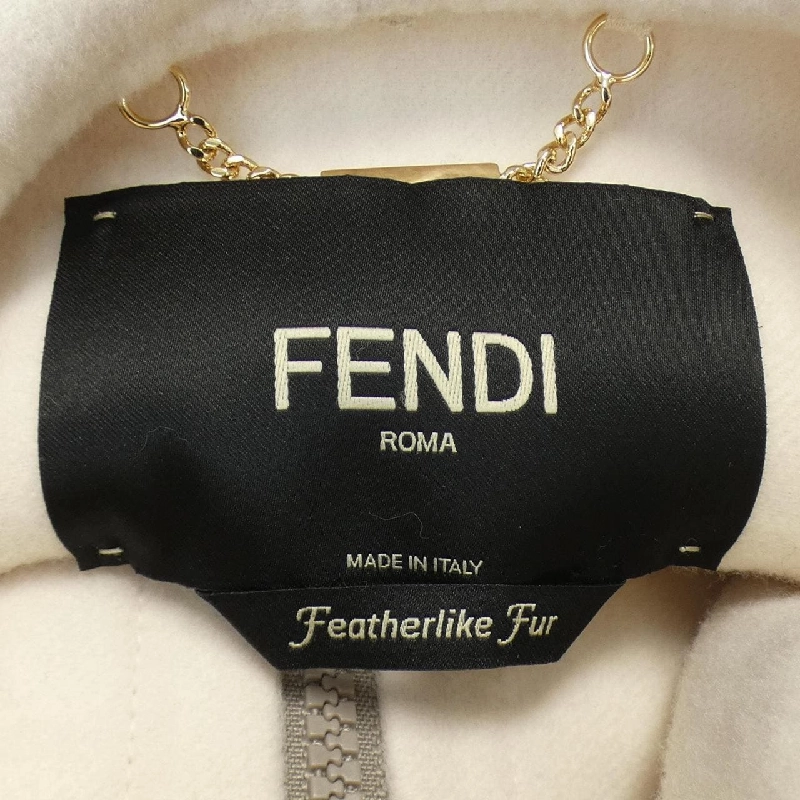 【Mã giảm giá】Poncho FENDI 644936