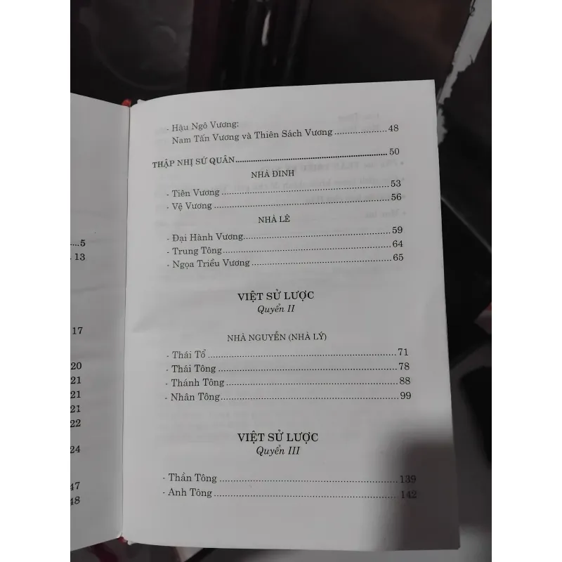 Việt sử lược GS Trần Quốc Vượng dịch  1021832