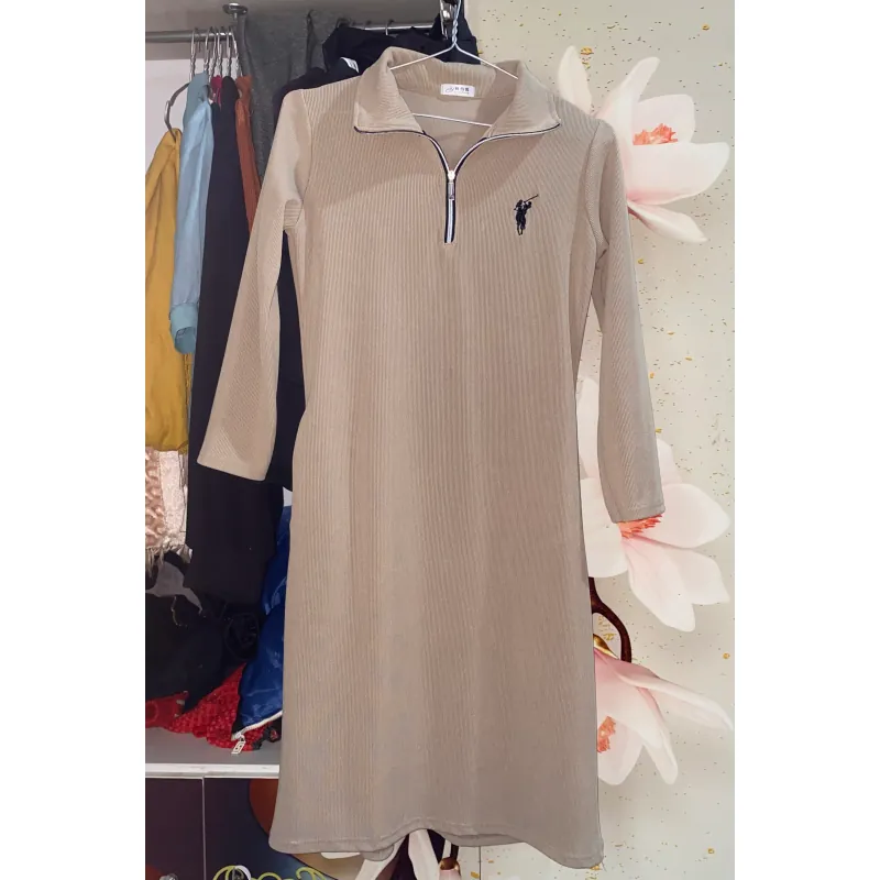 Trang phục thời trang nữ váy sơ mi, đầm phối áo đen, váy dài 973736