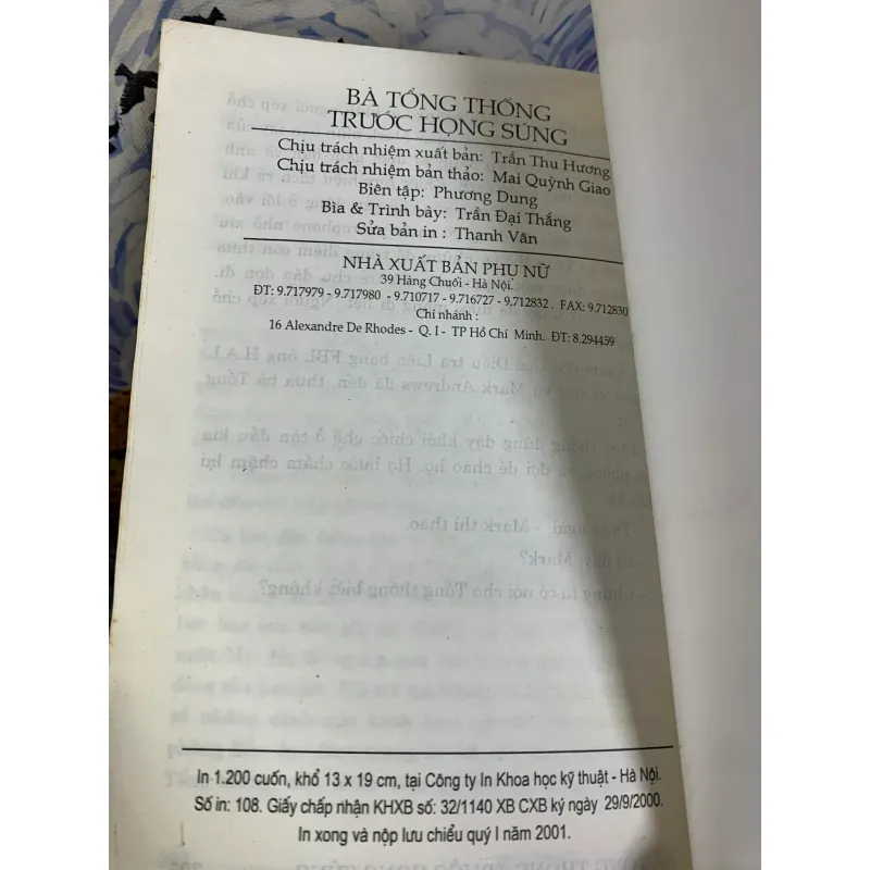 Bà Tổng Thống Trước Họng Súng - Jeffrey Archer 927254