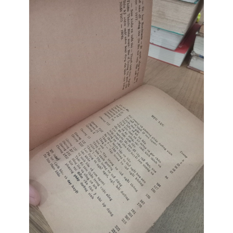 Phương pháp dưỡng sinh - BS Nguyễn Văn Hưởng, Huỳnh Uyển Liên và Khoa Dưỡng Sinh Viện Y Dược Học Dân Tộc 739199