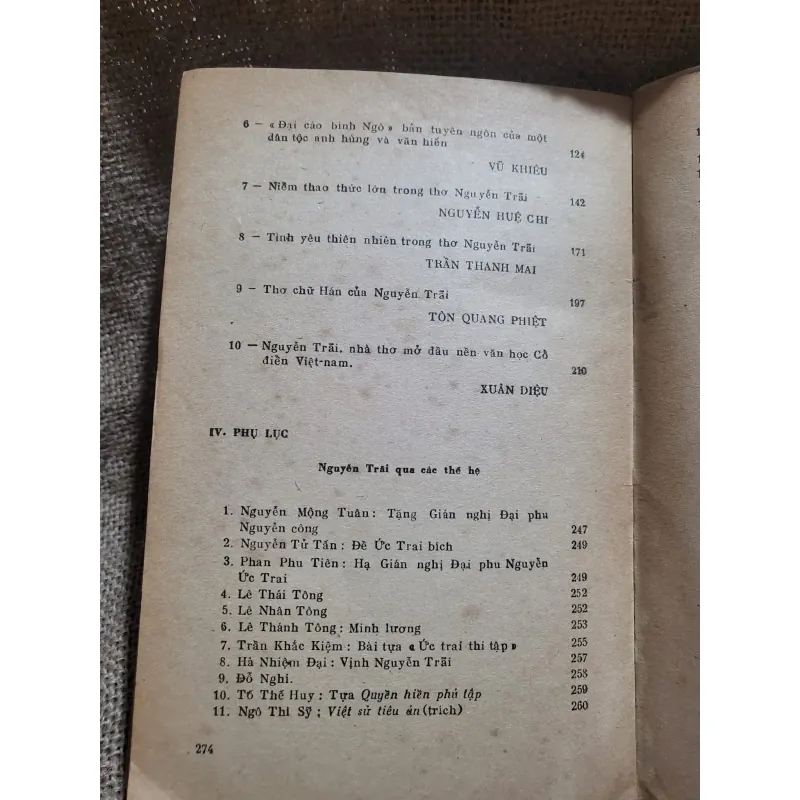 trên đường tìm hiểu sự nghiêp thơ văn của Nguyễn Trãi 731058