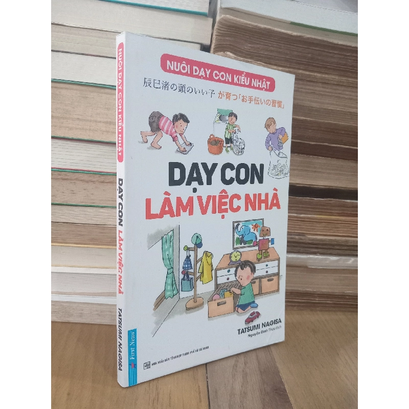 Nuôi dạy con kiểu Nhật: Dạy con làm việc nhà - Tatsumi Nagisa 958236