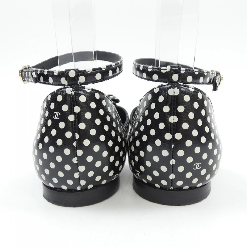 【Khuyến mãi】Giày CHANEL 663576