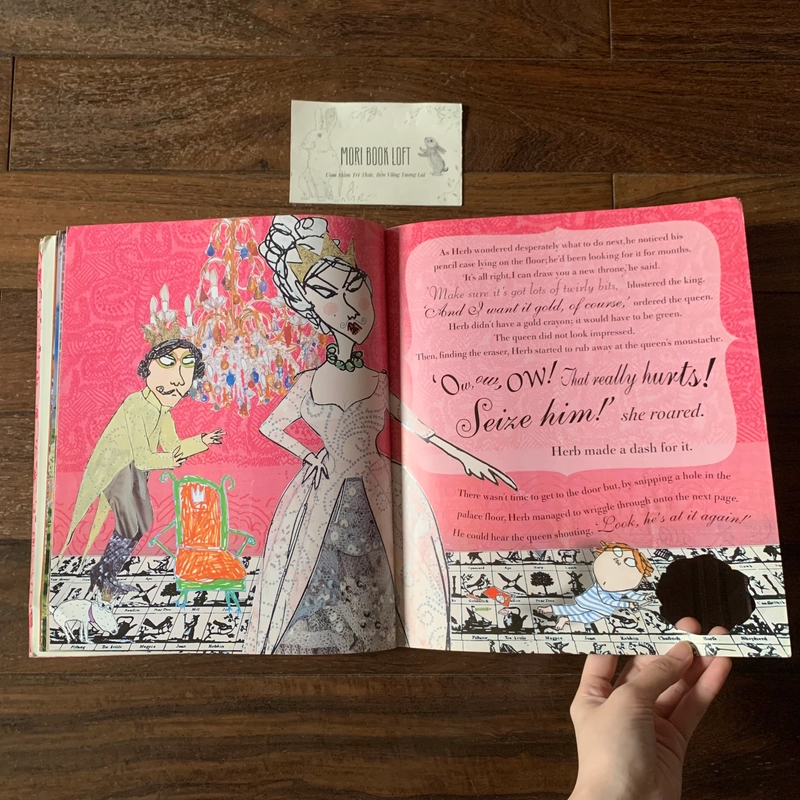 Sách ngoại văn Who's Afraid of the Big Bad Book?, Used, kèm trang gấp bên trong 419955