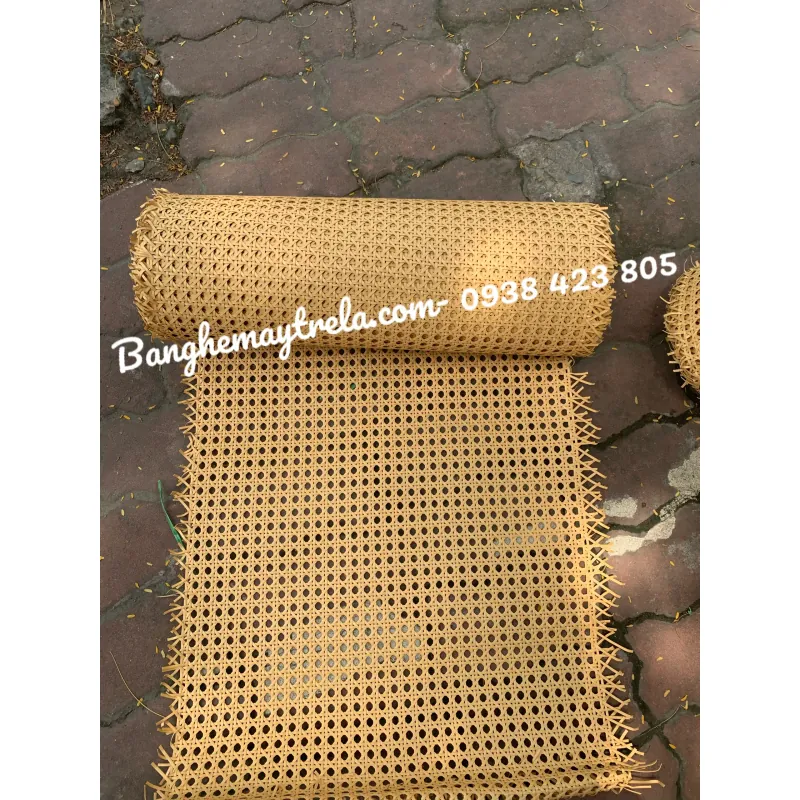 Lưới mây nhựa mắt cáo trang trí 928703