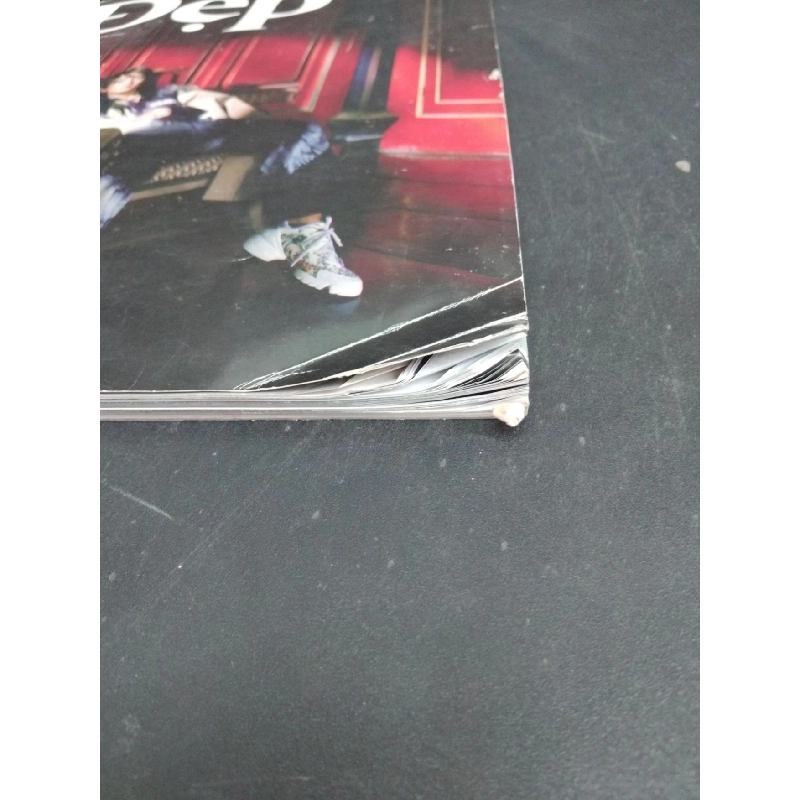 Đẹp tạp chí mới 80% ố nhẹ gấp góc HCM2811 TẠP CHÍ, THIẾT KẾ, THỜI TRANG 924842