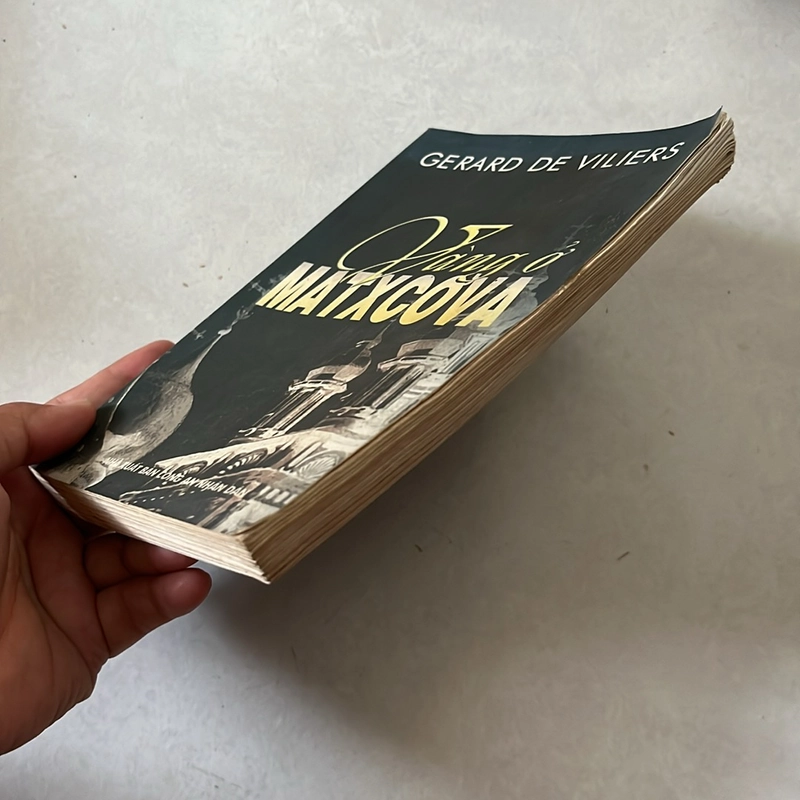 Vàng ở Matxcova - Gerard De Viliers - 2003s 506711
