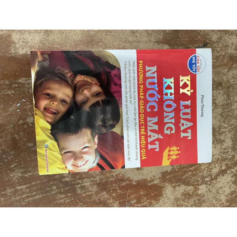 KỶ LUẬT KHÔNG NƯỚC MẮT 789384