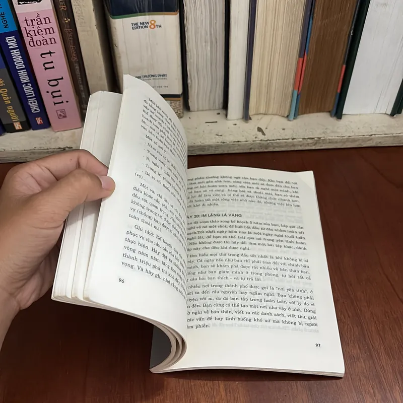 II Sách Kỹ Năng: Giải Độc Cho Trí Óc Của Bạn - Trần Thị Yến Nhi (Biên Dịch) - 2000 599631