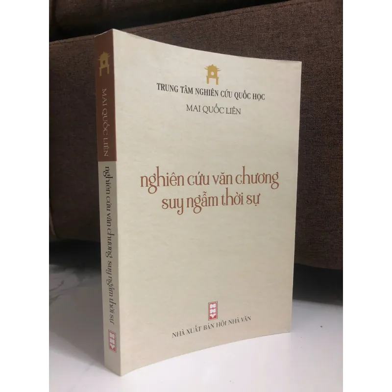 NGHIÊN CỨU VĂN CHƯƠNG SUY NGẪM THỜI SỰ 597569