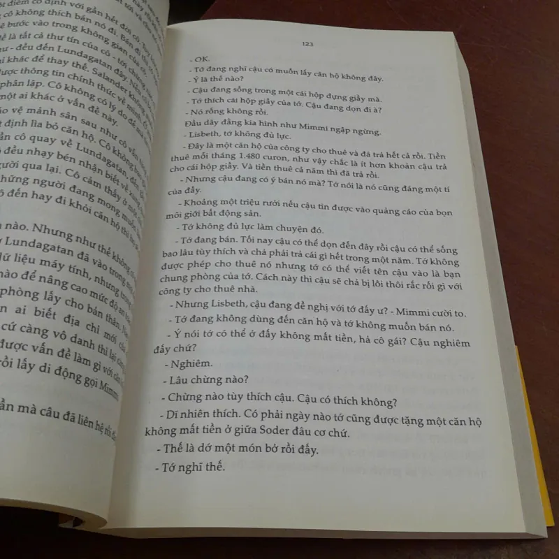 CÔ GÁI CÓ HÌNH XĂM RỒNG, CÔ GÁI CHỌC TỔ ONG BẦU, CÔ GÁI ĐÙA VỚI LỬA - STIEG LARSSON 367286