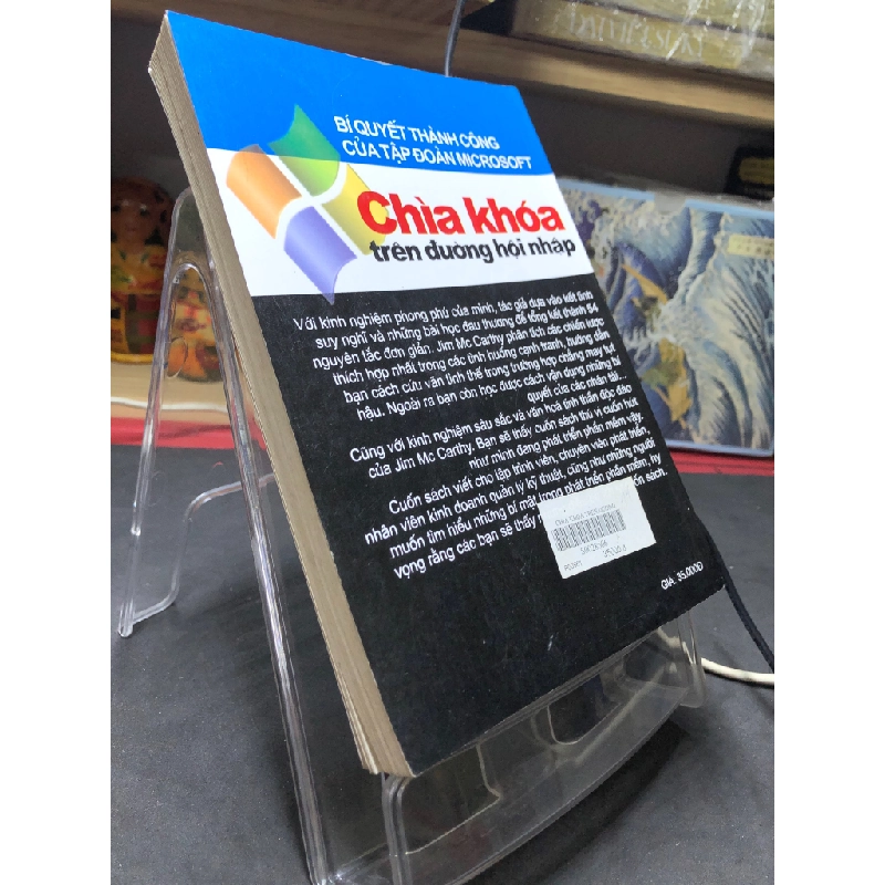 Chìa khoá trên đường hội nhập Bí quyết thành công của tập đoàn Microsoft 2003 mới 80% ố bẩn nhẹ sách Jim Mc Carthy HPB2806 KỸ NĂNG 458803