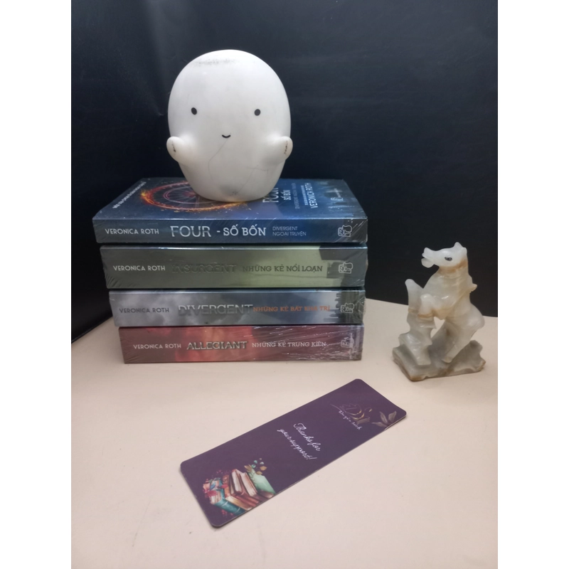 Combo Những kẻ dị biệt, những kẻ trung kiên, những kẻ bất khả trị 549270