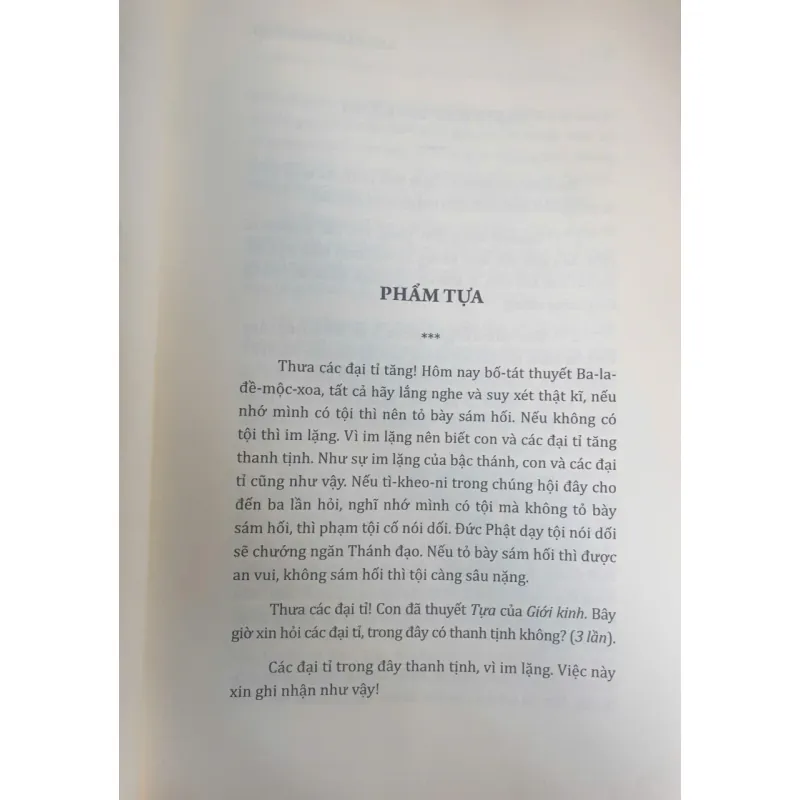 Giới Bản Tỳ Kheo Ni 1008245