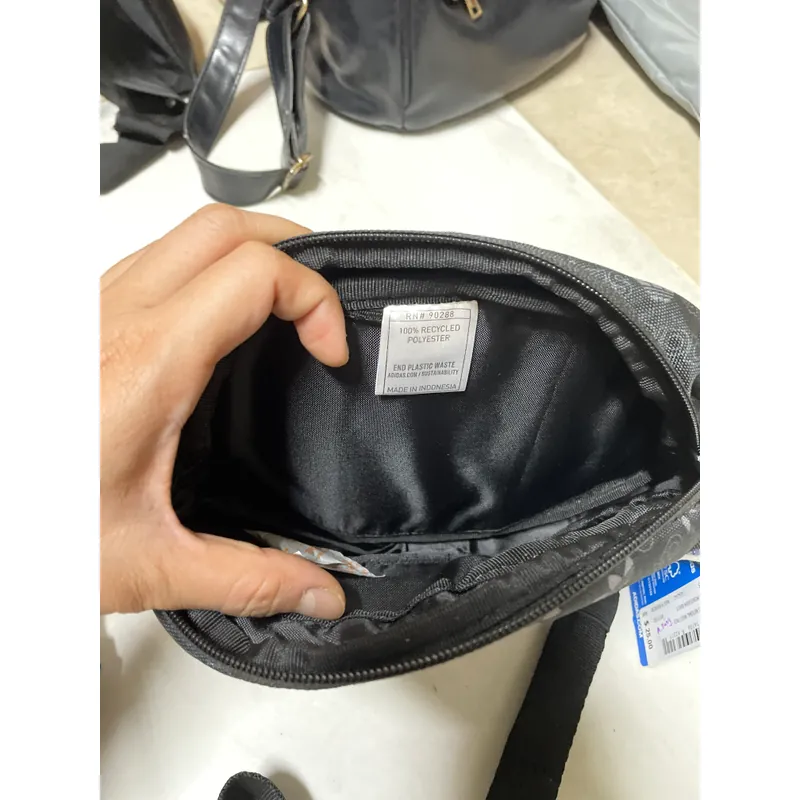 Túi bao tử Adidas chính hãng new 100% 714122