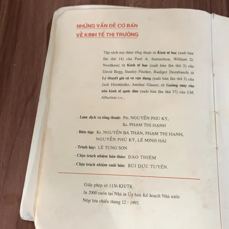 KINH TẾ THỊ TRƯỜNG: Lý thuyết & Thực tiến,  675400