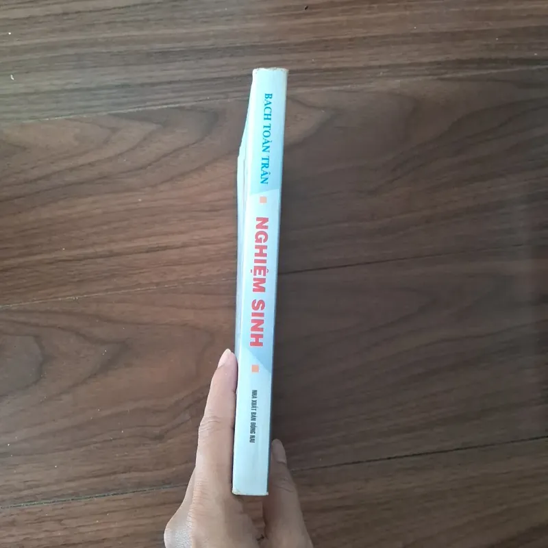 Nghiệm sinh - sách vàng cho cuộc sống 557759