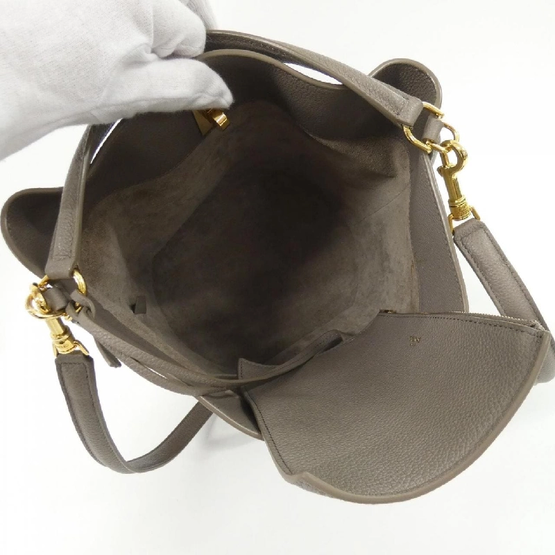 Túi Bucket 16 195573CR8 của Céline 617997