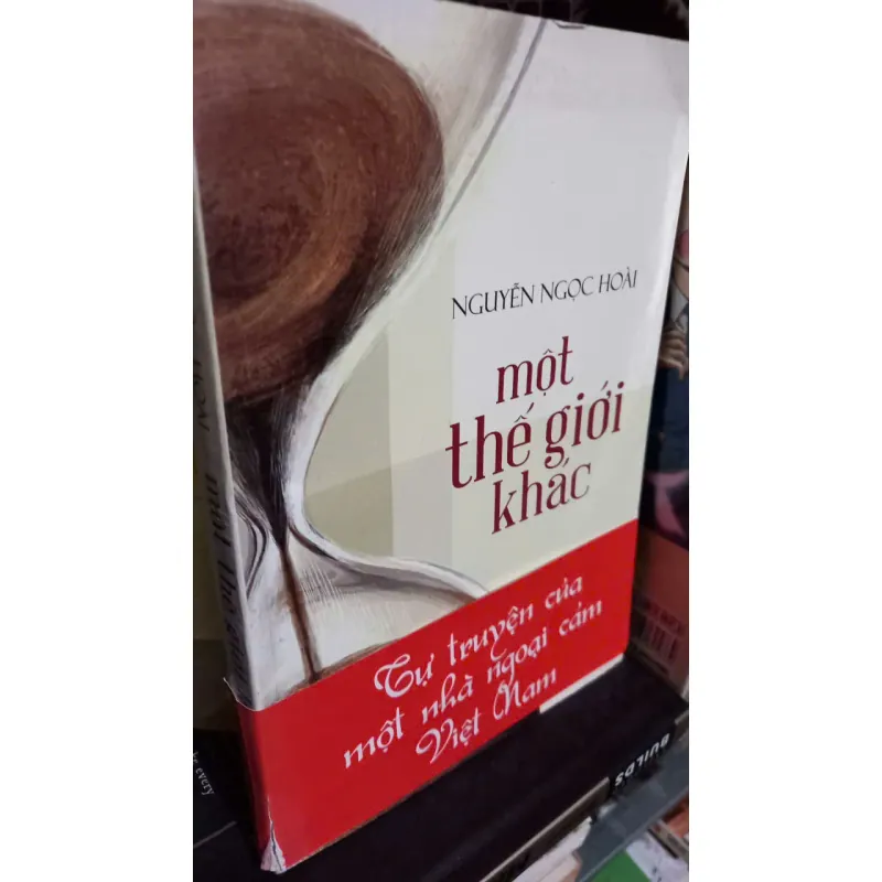 một thế giới khác 711807