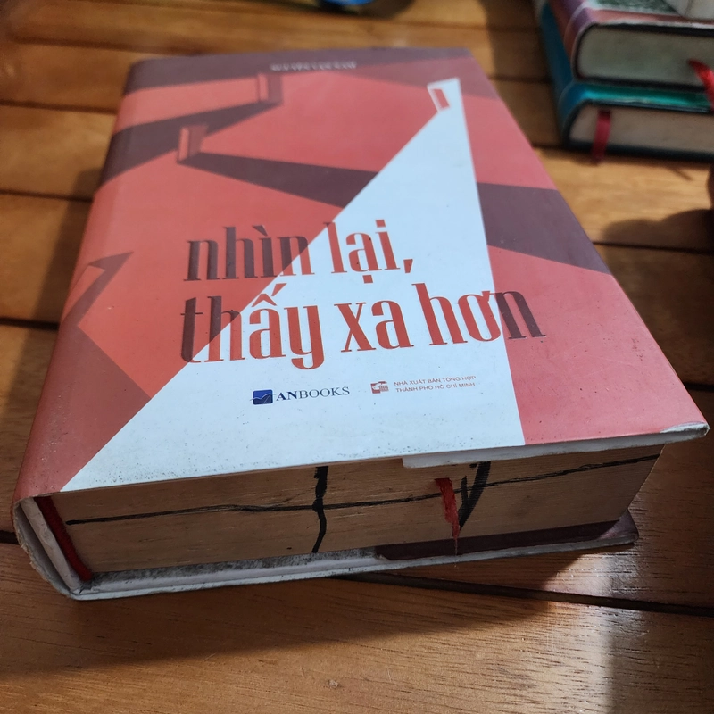 Nhìn lại thấy xa hơn | Nguyễn Vân Nam  550342